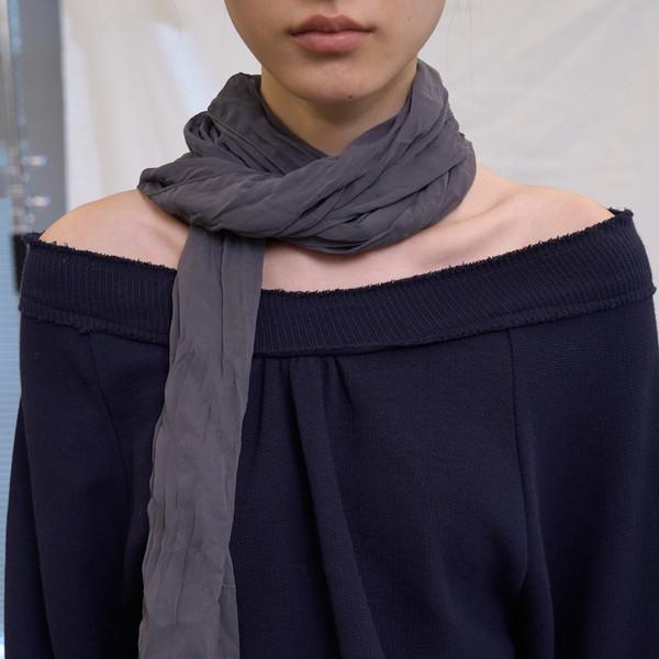 Wrinkled Muffler (Charcoal)