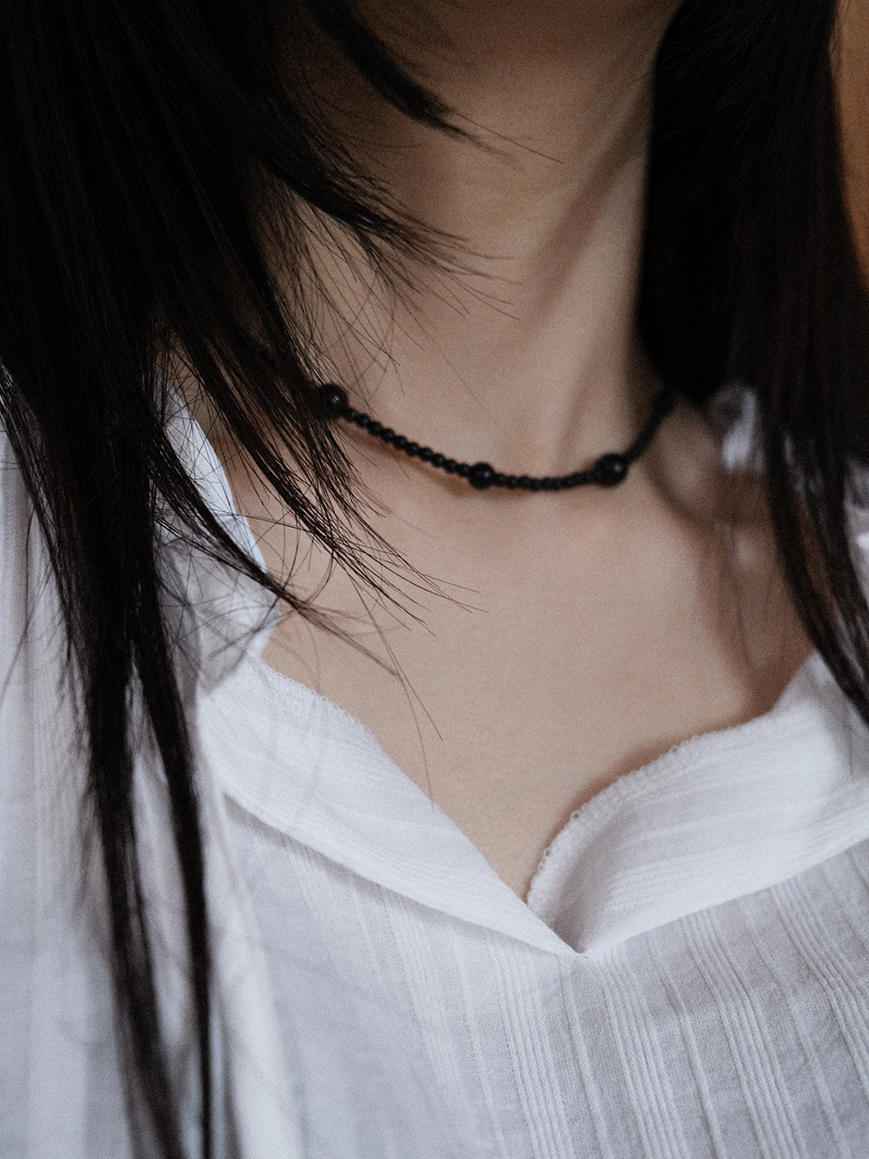 어텀 black ball necklace