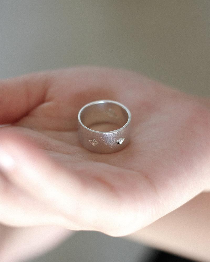 Square setting ring (bold) silver ver.