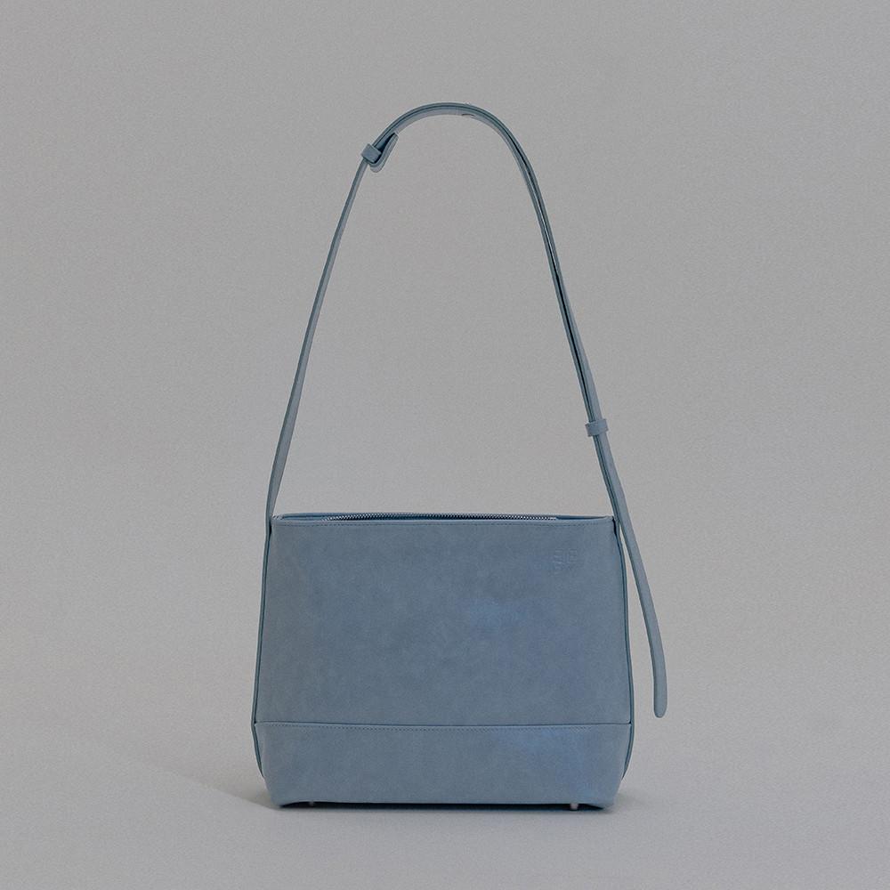 이피 플레인백 스카이블루 숄더백
