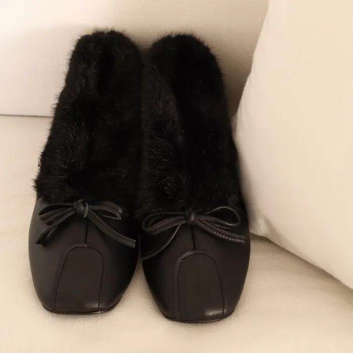 [리오더] Pebble Fur Boots Black