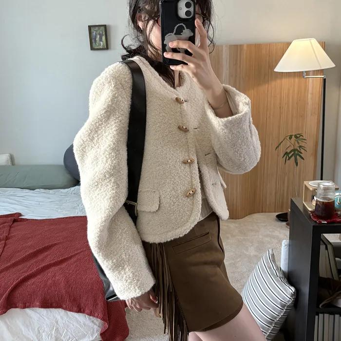 25 Fall_ Cream Boucle Poodle Blazer