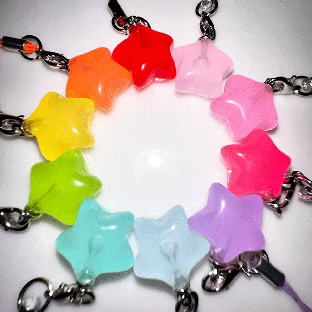 [당일/초최저가] 알록달록 통통 스타 별키링 핸드폰 고리 키링 갤럭시스트랩 아이폰스트랩 z플립 폰줄 폰꾸 폰꾸미기 폰고리 핸드폰줄 y2k 귀여운 키링 비즈키링 에어팟키링 버즈키링