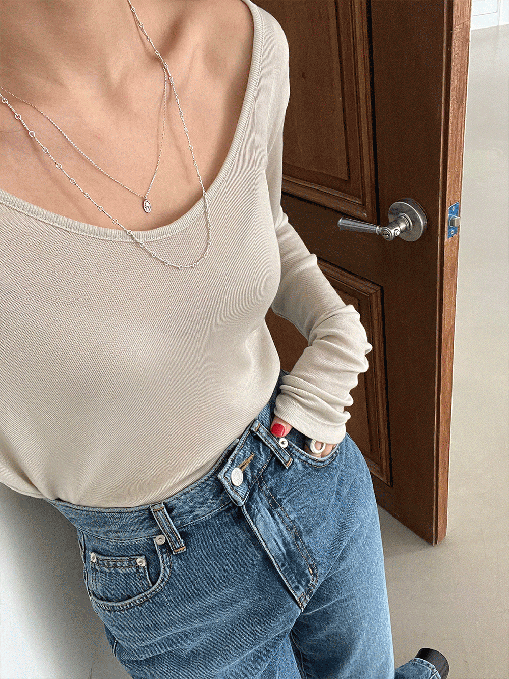 ※아이보리 제작 중, 아이보리 컬러는 단독 주문주세요! BELLERINA TENCEL TEE