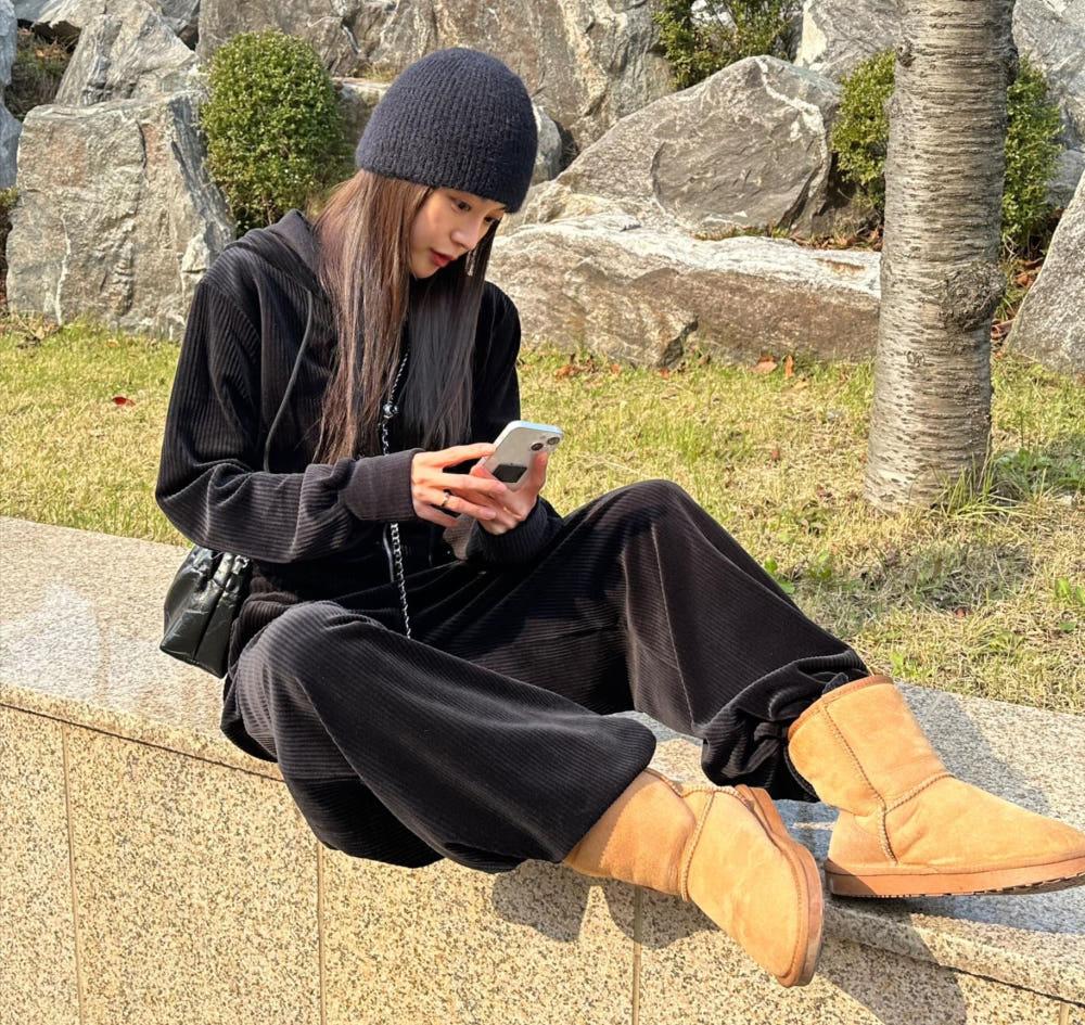 [융기모/따뜻] 여성 부들 벨벳 벨로아 코듀로이 밍크 투피스 후드집업 와이드팬츠 트레이닝세트 2color