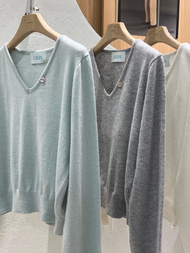 (전체당일/쿠폰/무배) 언유즈얼 마켓 소프트 캐시미어 니트 4col 브이넥 unum