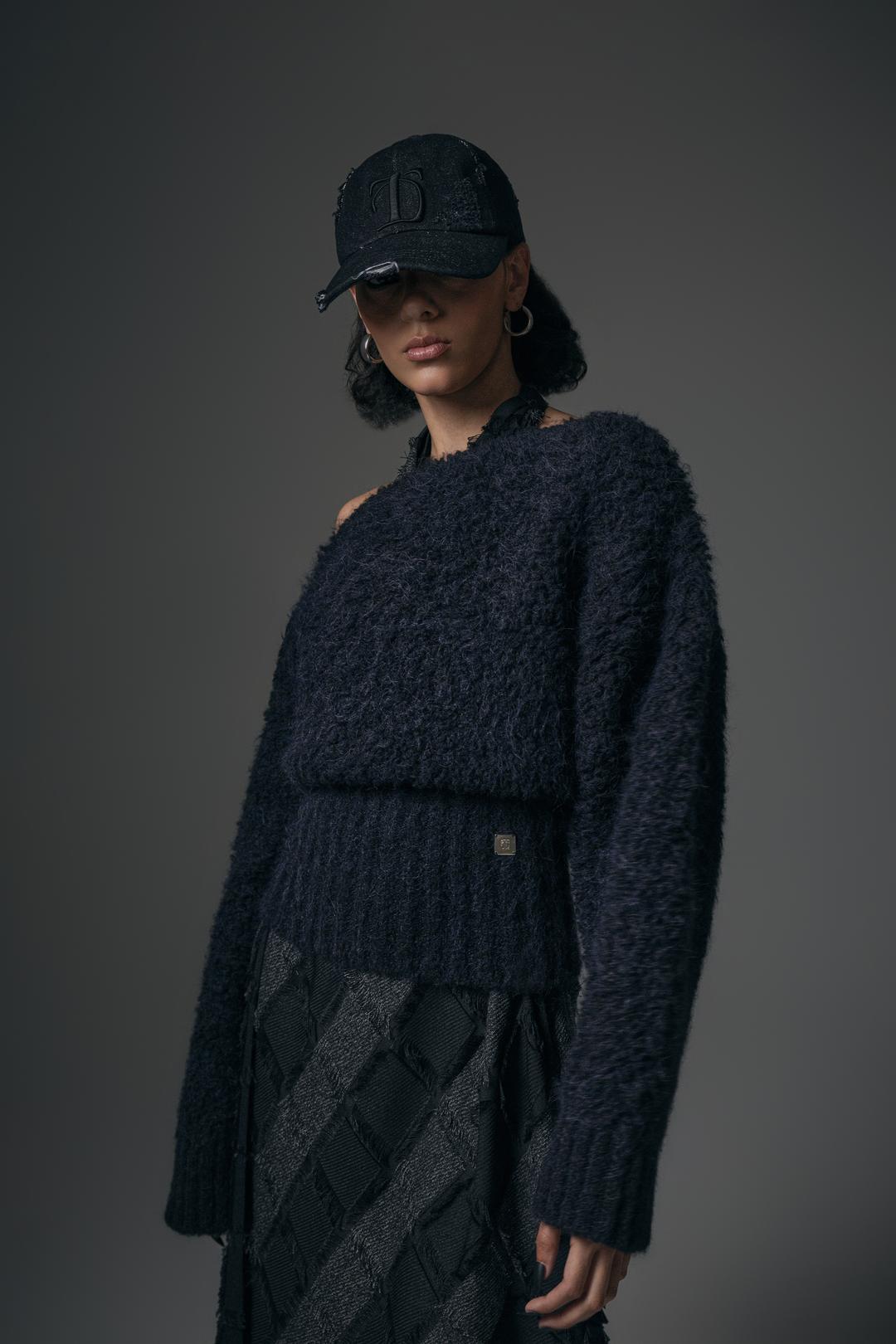 Alpaca Boucle Open Shoulder Knit [ Black ]