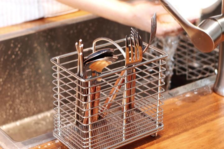 물빠짐 스텐와이어 사각 2구 수저통 수저꽂이