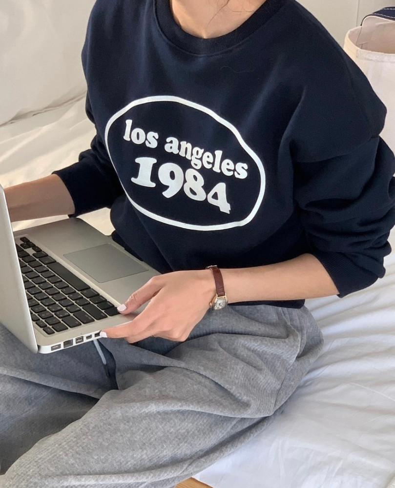 1984 프린팅 크롭 기모 맨투맨