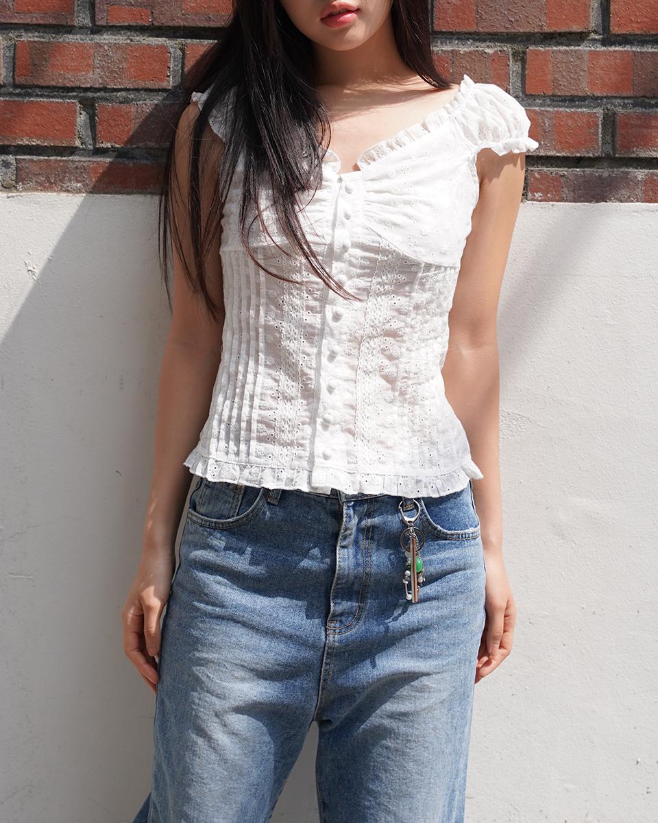 뱅크풀서울 [마지막 입고] 빈티지 레이스 블라우스 (2color)