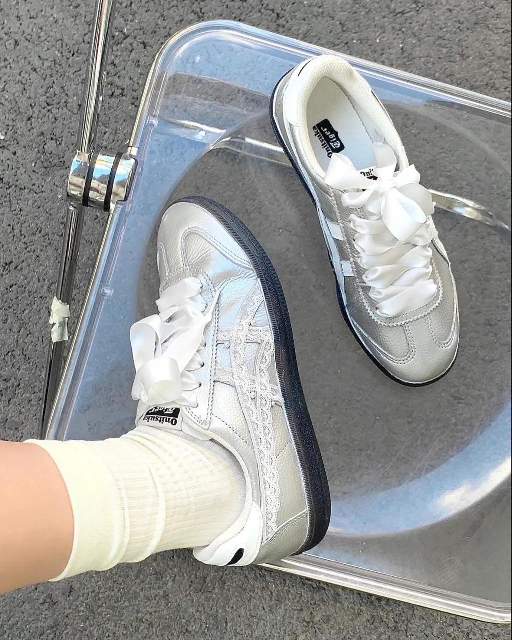 [주문제작] Onitsuka Tiger 오니츠카 타이거 토쿠텐 실버 리본 펄 발레코어 1183B938-100