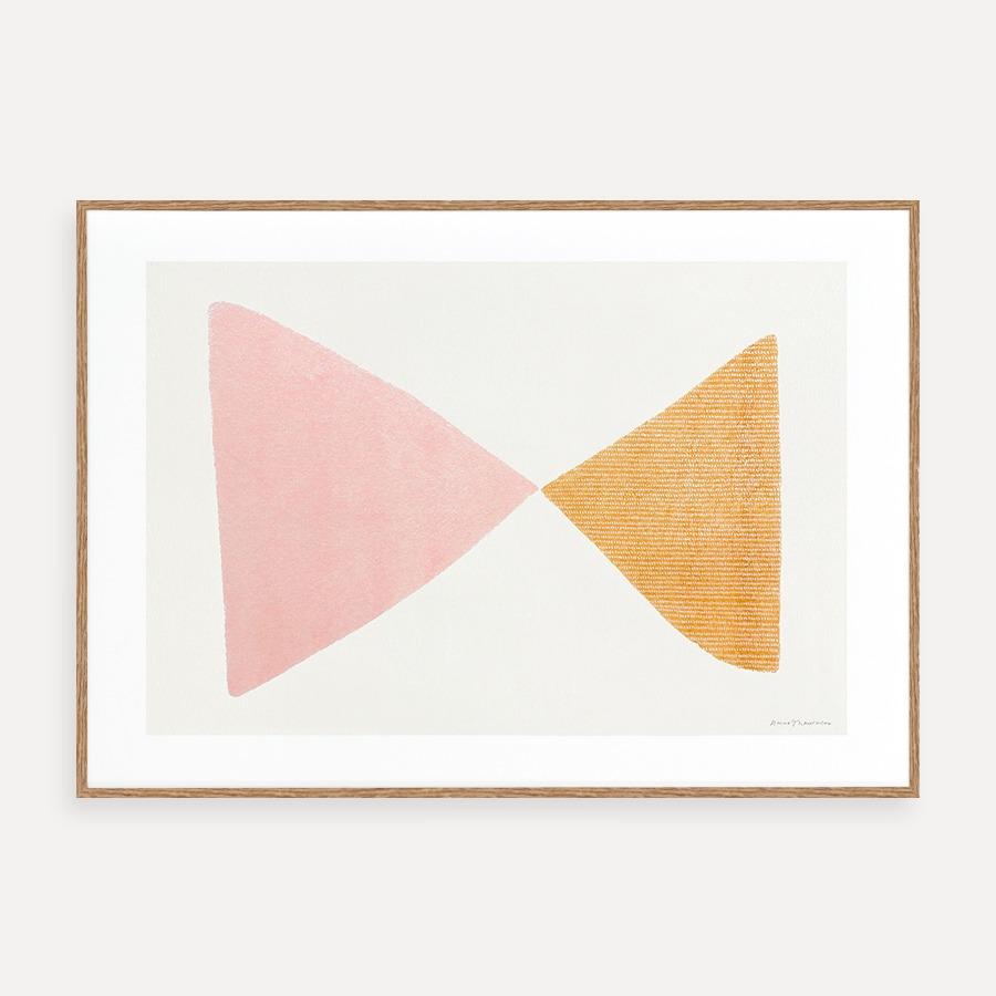 더포스터클럽 Emma Lawrenson | Touching