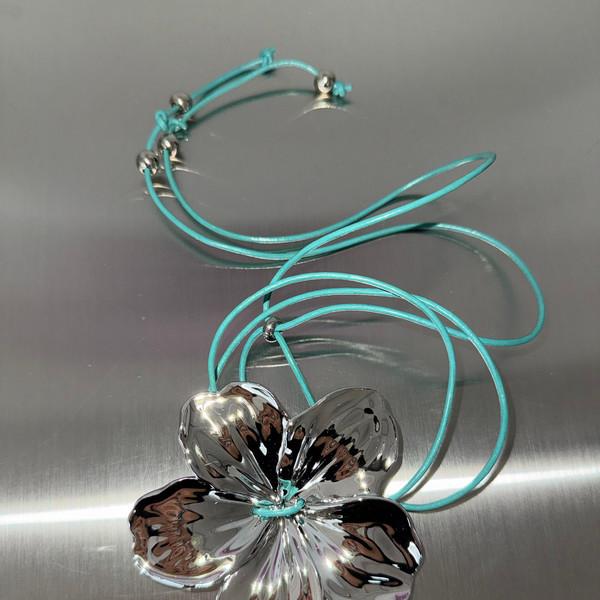 Silver Flower string [Mint]