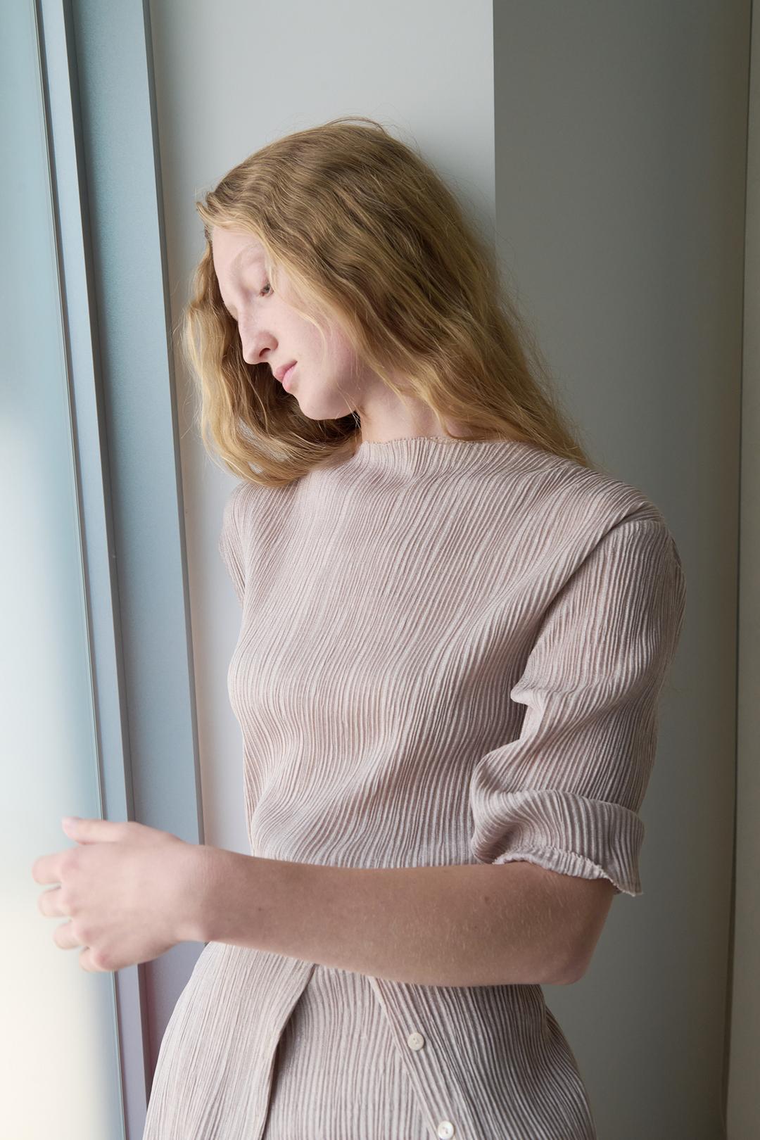 [Exclusive] Mela half blouse (taupe)