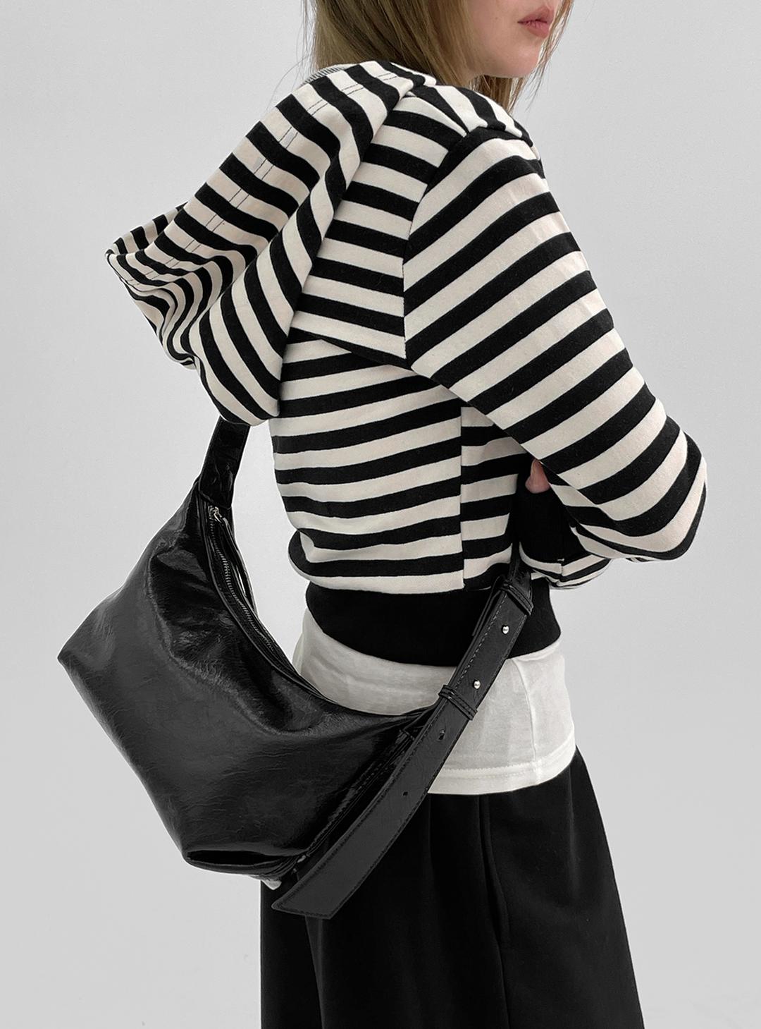 블랙업 로딥크 레더 크로스백