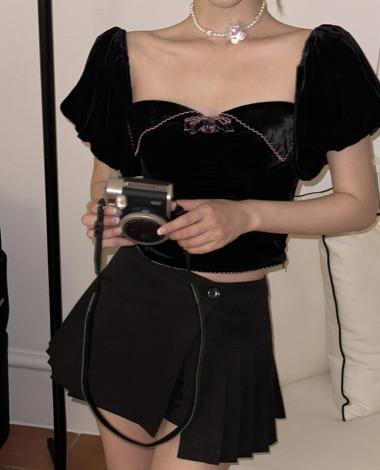 스테파니 블랙 벨벳 탑