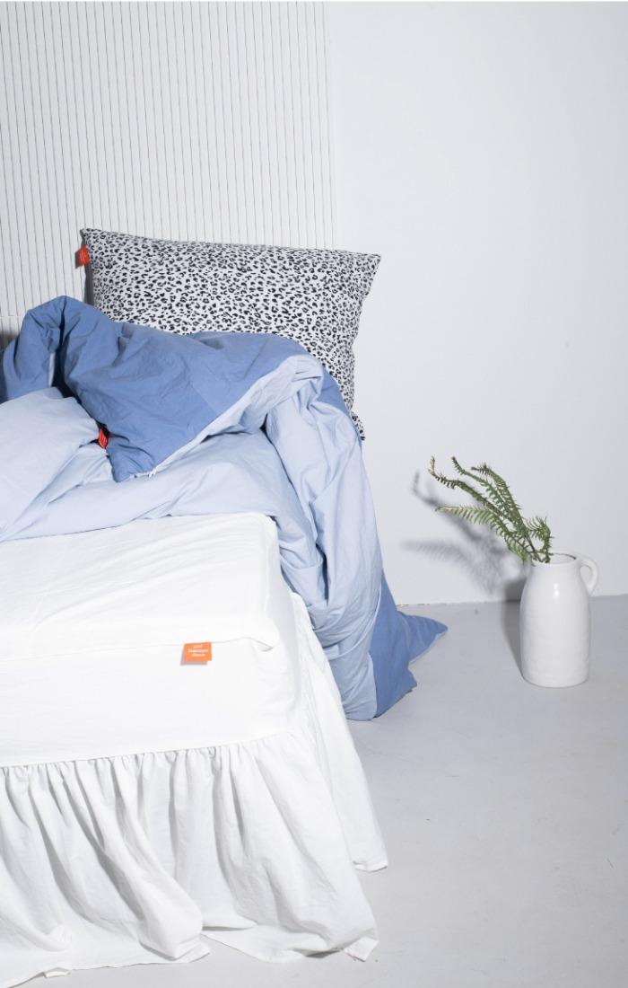 [ wild citizen ]  oleopard pillow cover