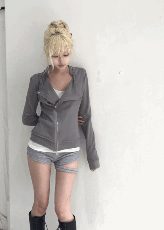 WRINKLE TEXTURE SHORTS