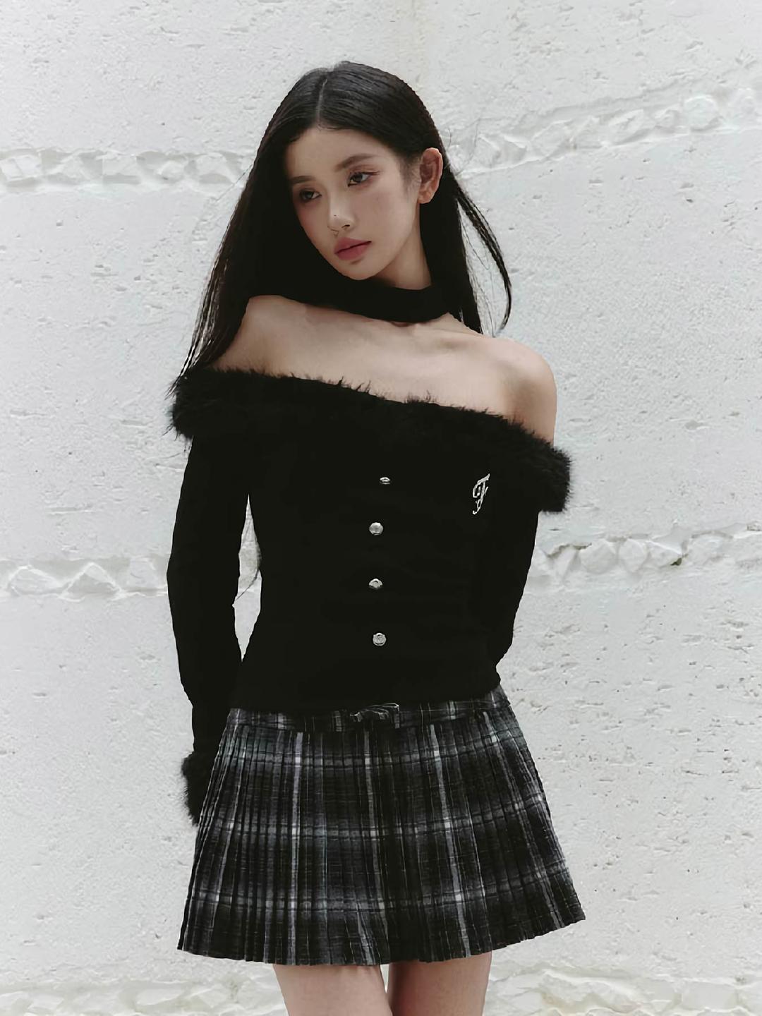 [FRAGILE HEART] Fur Trimming Choker Knit