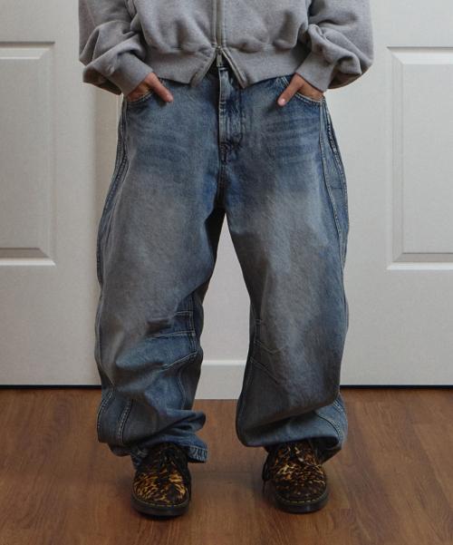 Technical Curved Denim Jeans