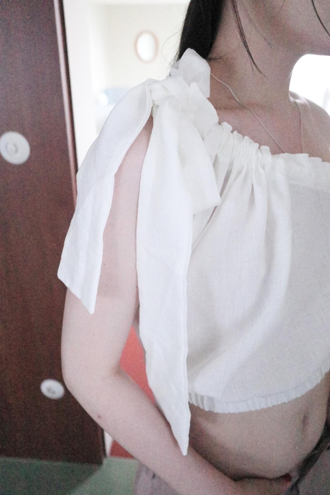 unbalance ribbon blouse (2colors)