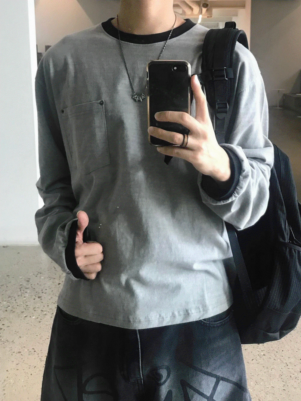 (그레이 당일출고/문의 폭주) 피그먼트 리벳 세미 크롭 티셔츠 3C