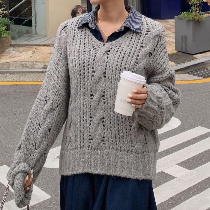 러트아 울 꽈배기 니트