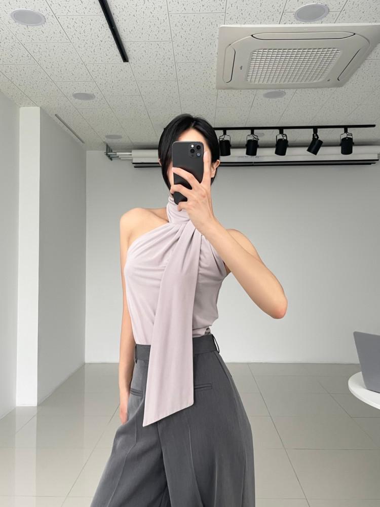 페미닌 홀터 스카프 타이 블라우스 (베이지)