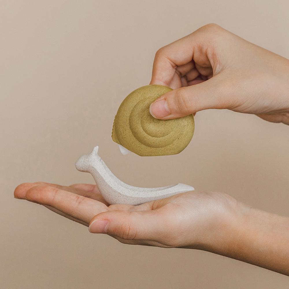 피그랩 달팽이 언박싱 커터 세라믹 택배칼 자석 박스칼