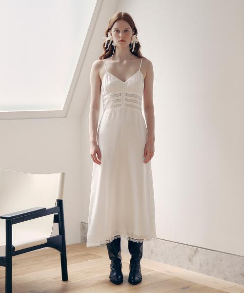 LACE BUSTIER ONEPIECE WHITE