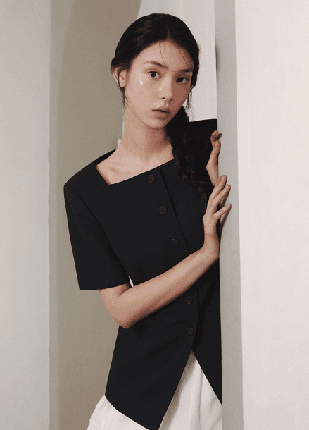 [Exclusive]스퀘어넥 슬림핏 자켓