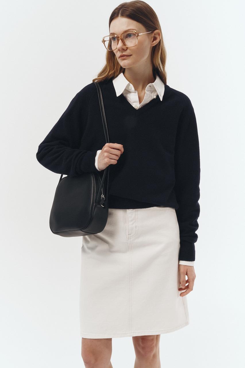 UNISEX V-NECK RAGLAN SWEATER DARK NAVY