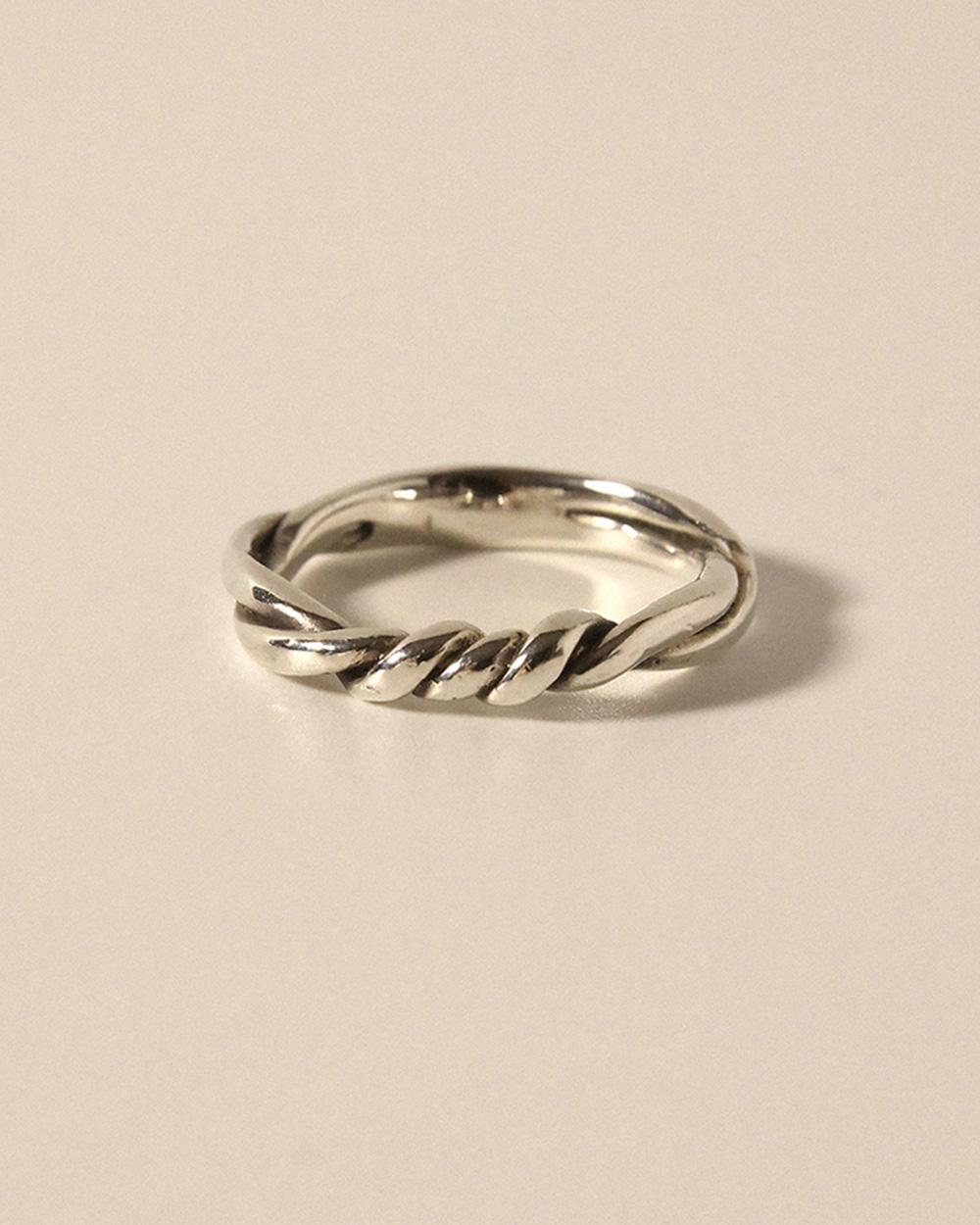[925 silver] R-197 / antique twisted ring  [7월 9일 순차 출고]