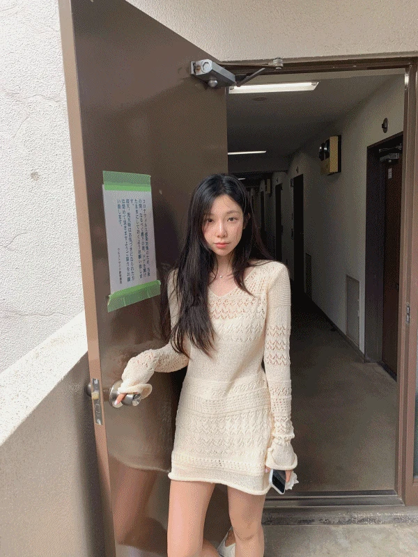 시부야 크로셰 펀칭 니트 원피스