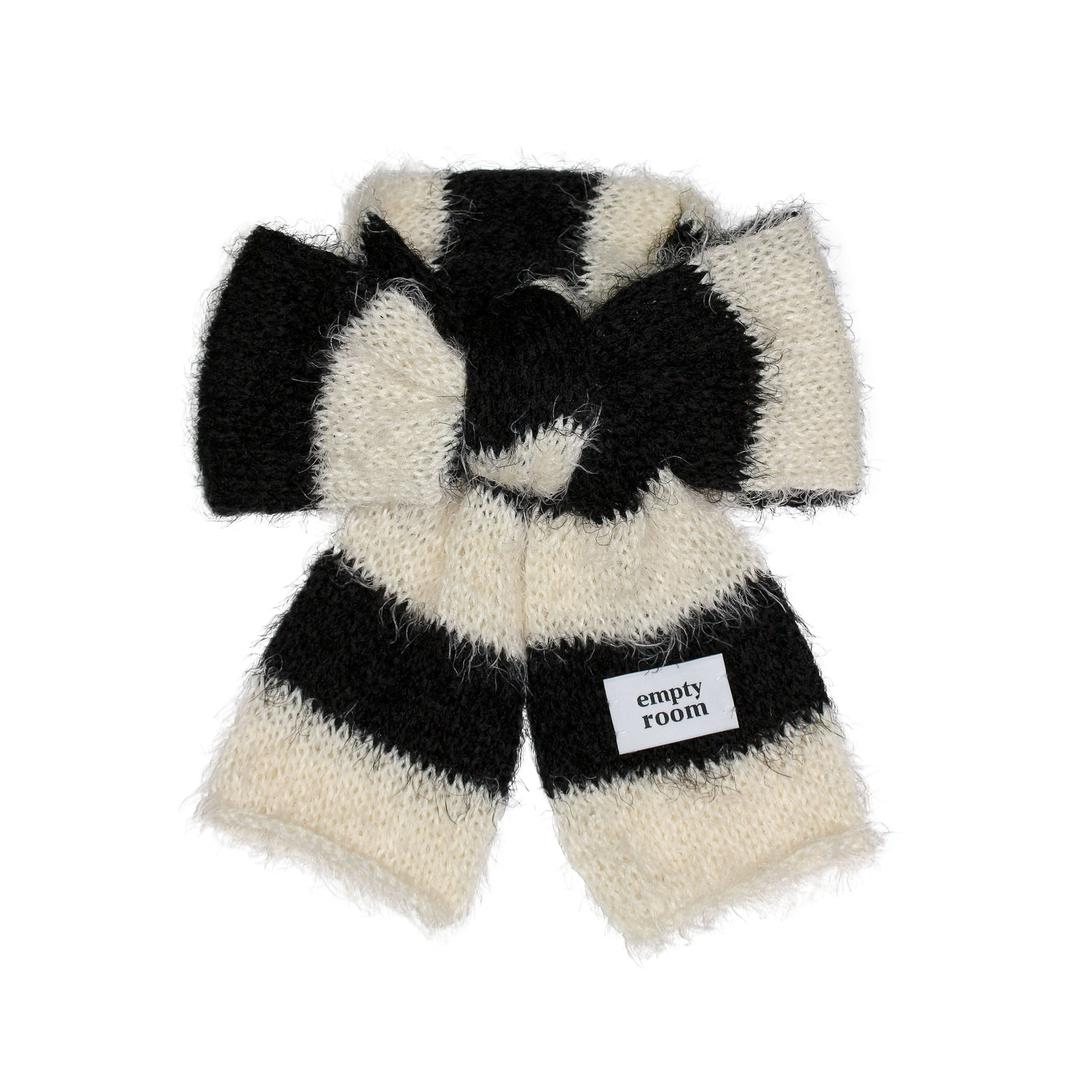 sleeve hairy stripe muffler (black)