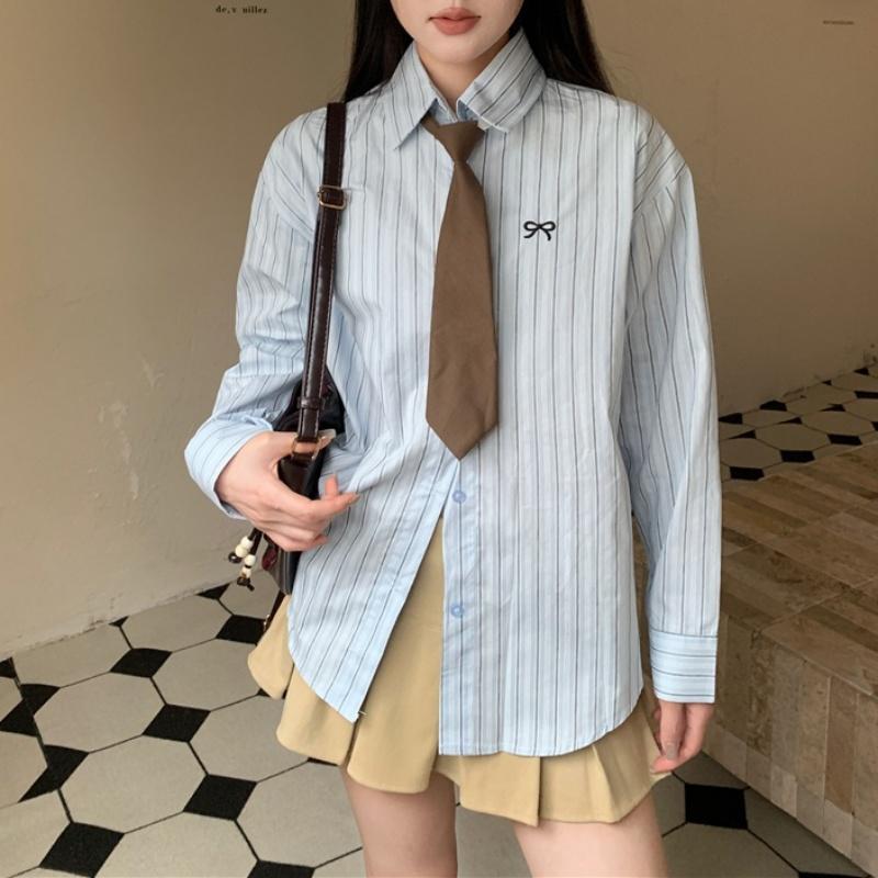 린다걸 [🌸HOT🌸] 루즈핏 가을 핀턱 스트라이프 리본 자수 빈티지 셔츠코디 베이직 남방 224081901