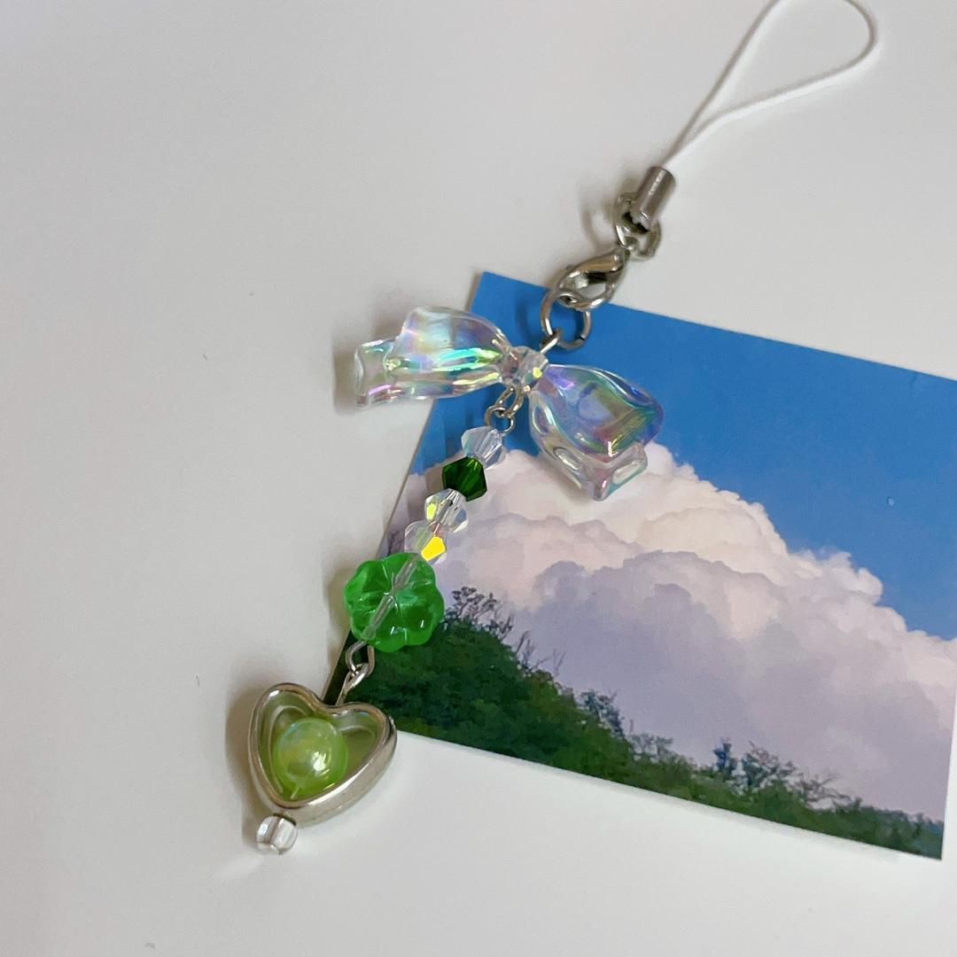 리본 클로버 비즈키링 에어팟 버즈 키치 y2k