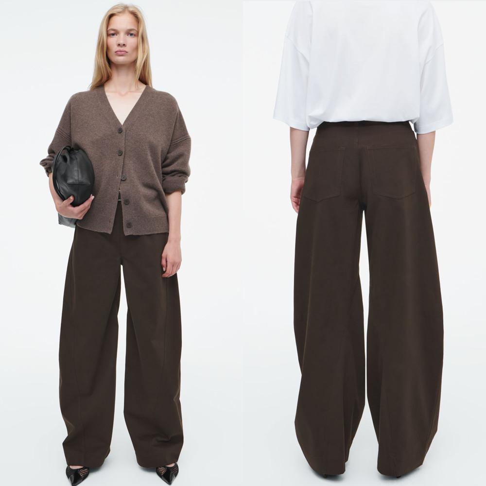 COS 코스 디컨스트럭티드 코튼 배럴 레그 트라우저 팬츠 브라운