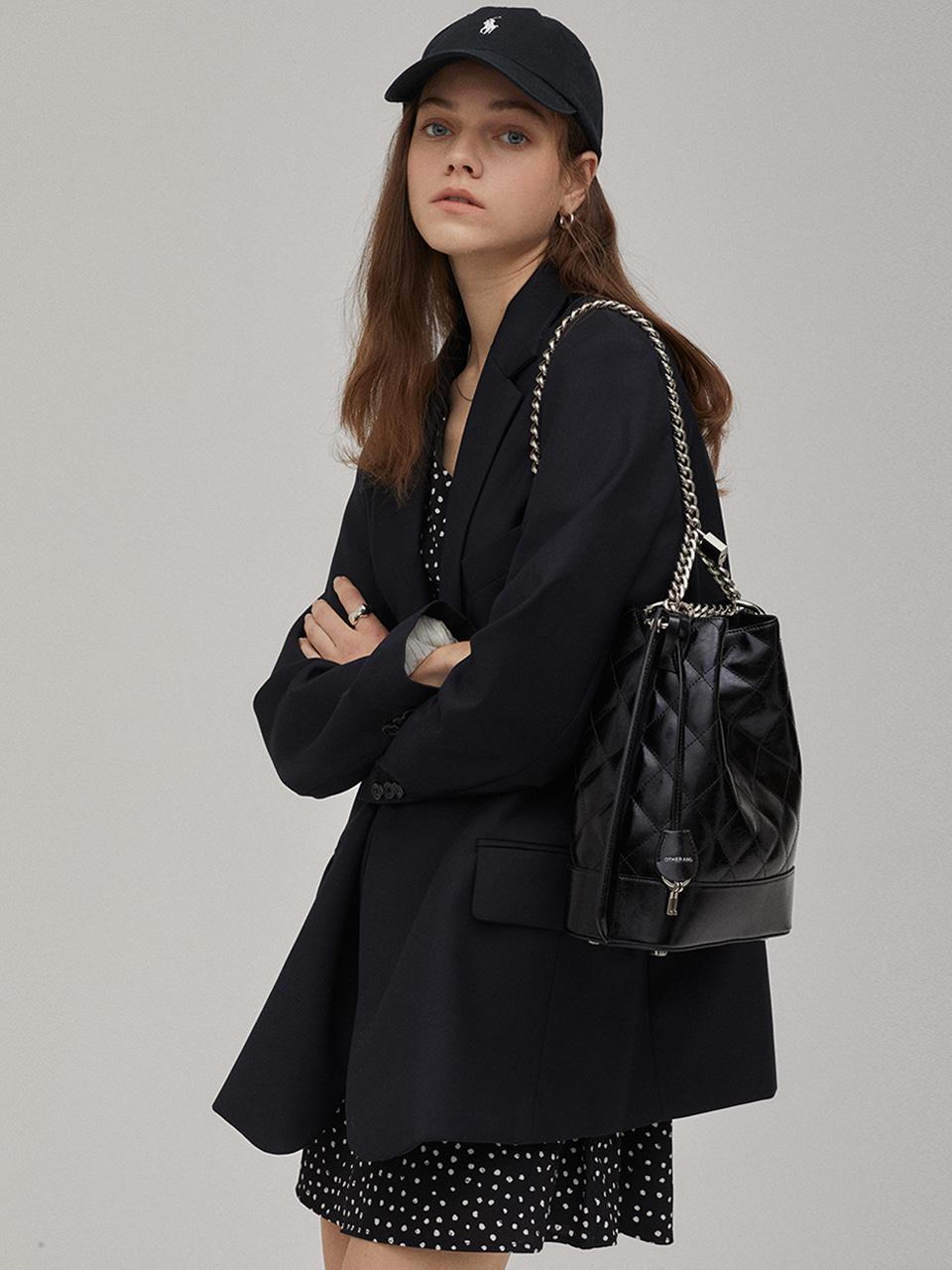 BLOCK QUILTING KARMA_BLACK