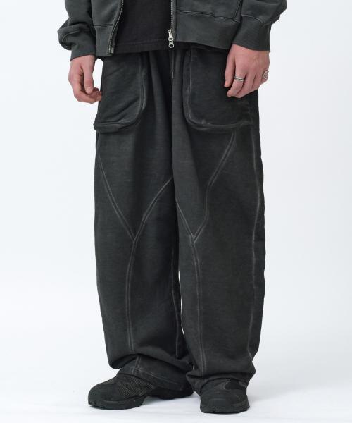 CUT OUT SWEAT PANTS [BLACK]