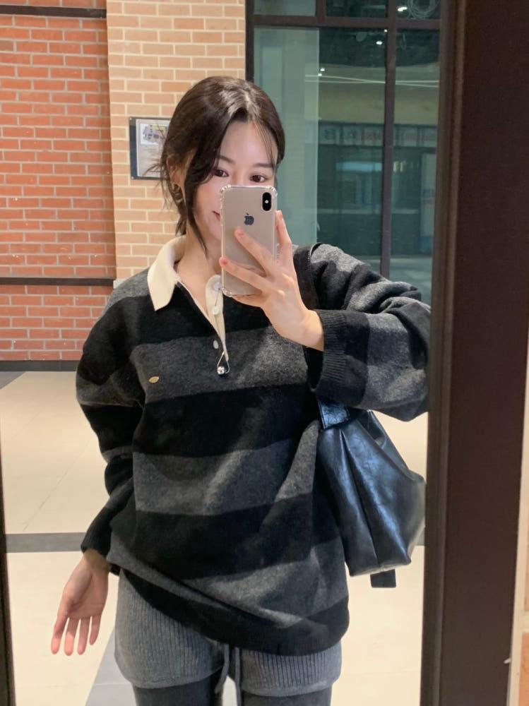 (어반픽) 도톰 모헤어배색 카라 빅 단가라 롤링 니트 - 블랙