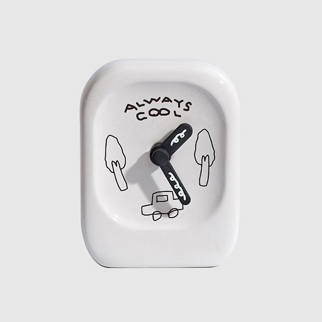 INAP EDITION_OCLOCK DESK_04