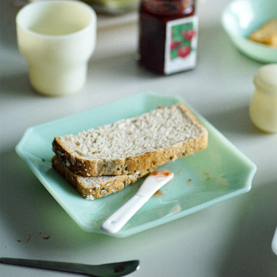 언스 베이직 밀크글라스 접시 사각 7.25인치 민트