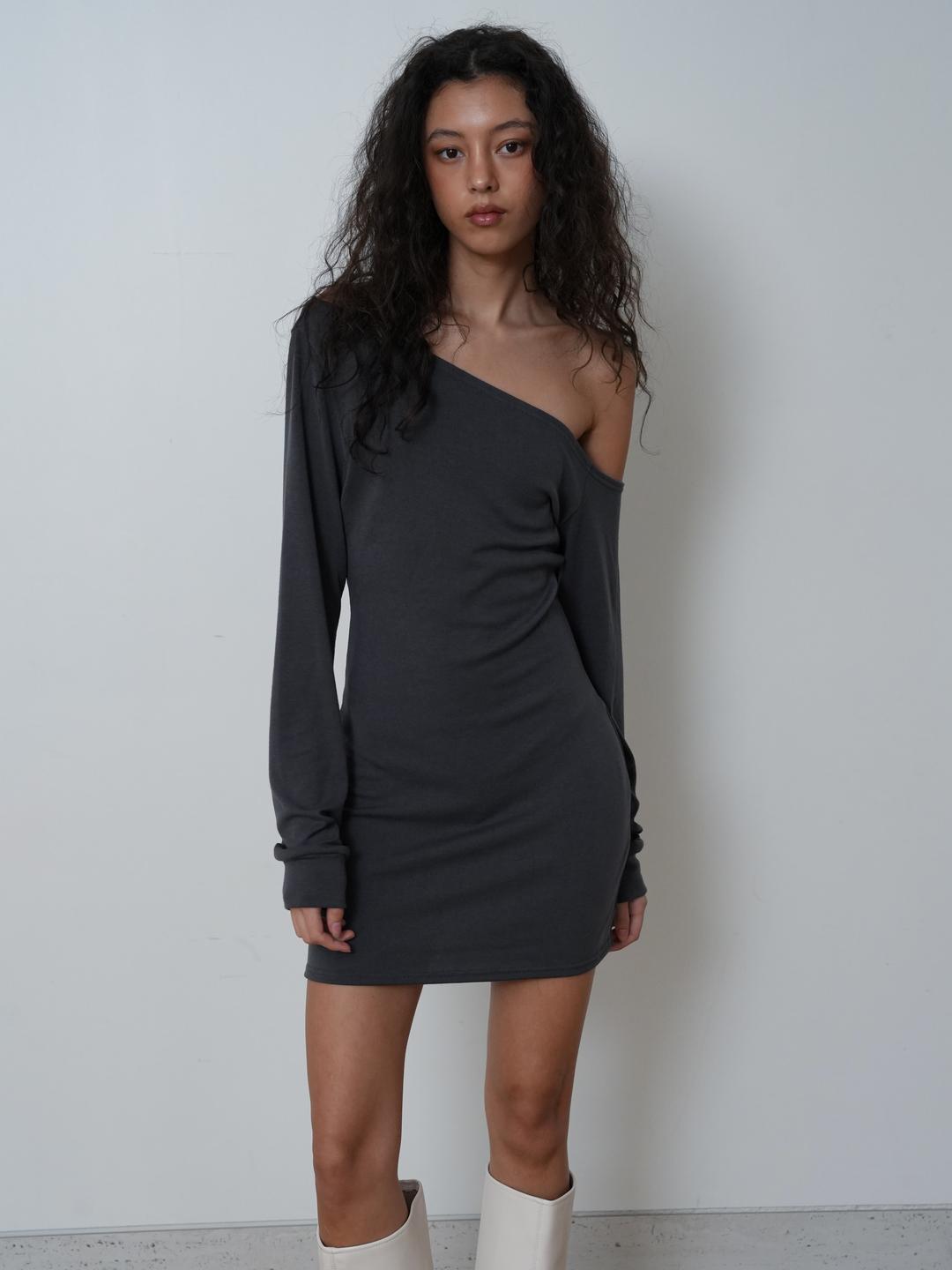 GRAY MONO CURVE DRESS