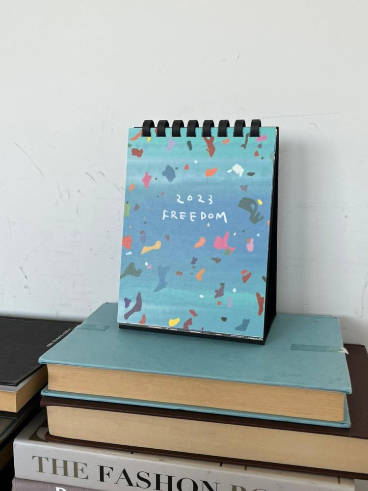 [쫑니그림] 2023 Freedom - 영화 일러스트 탁상 달력
