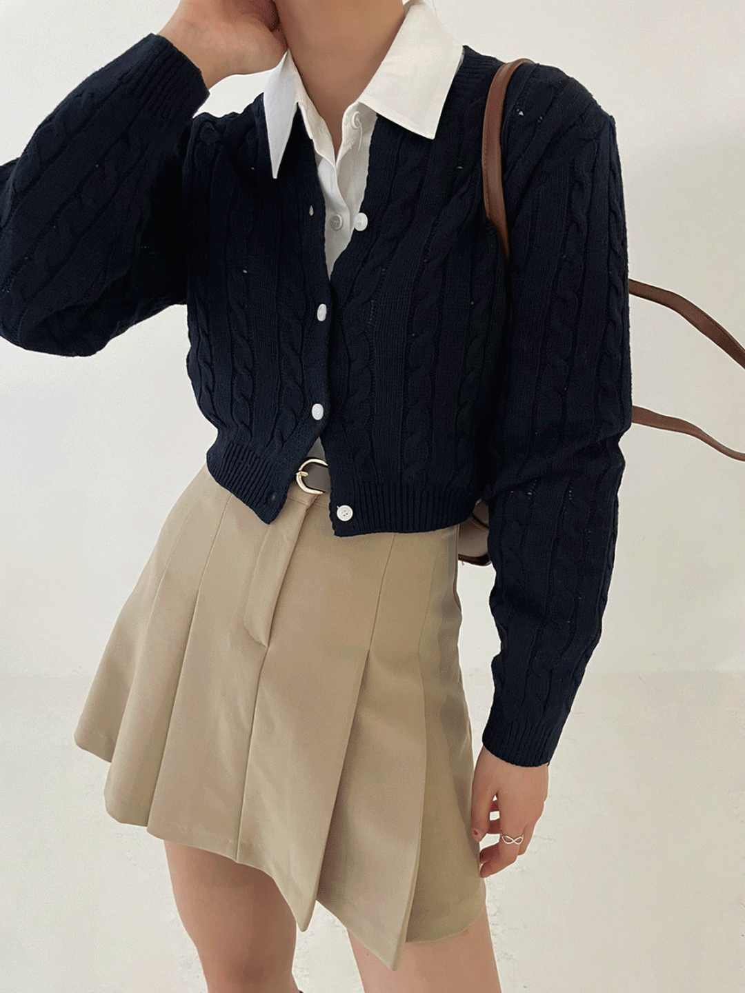 텀브 꽈배기 가디건