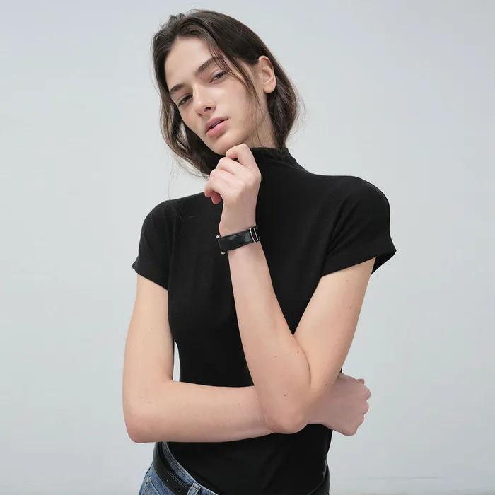 25 Fall_ Black Half Neck T-Shirt
