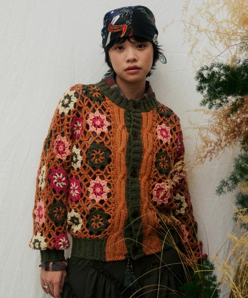 [P X NICKGEAR] 핸드메이드 닉기어 꽃 패턴 모티브 니트 가디건 오렌지_FR3KJ05U