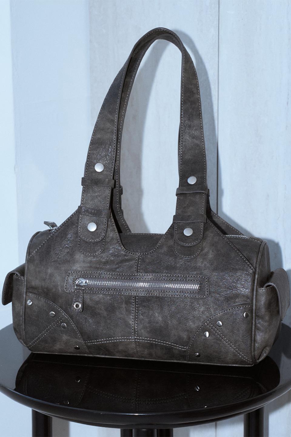 [4월 15일 예약배송] Rhea Bag in Grey