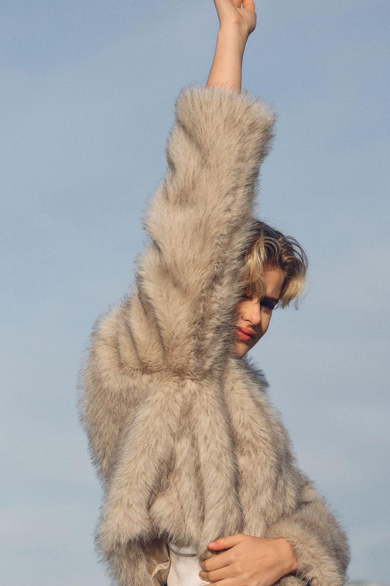 크롭트 플러피 재킷